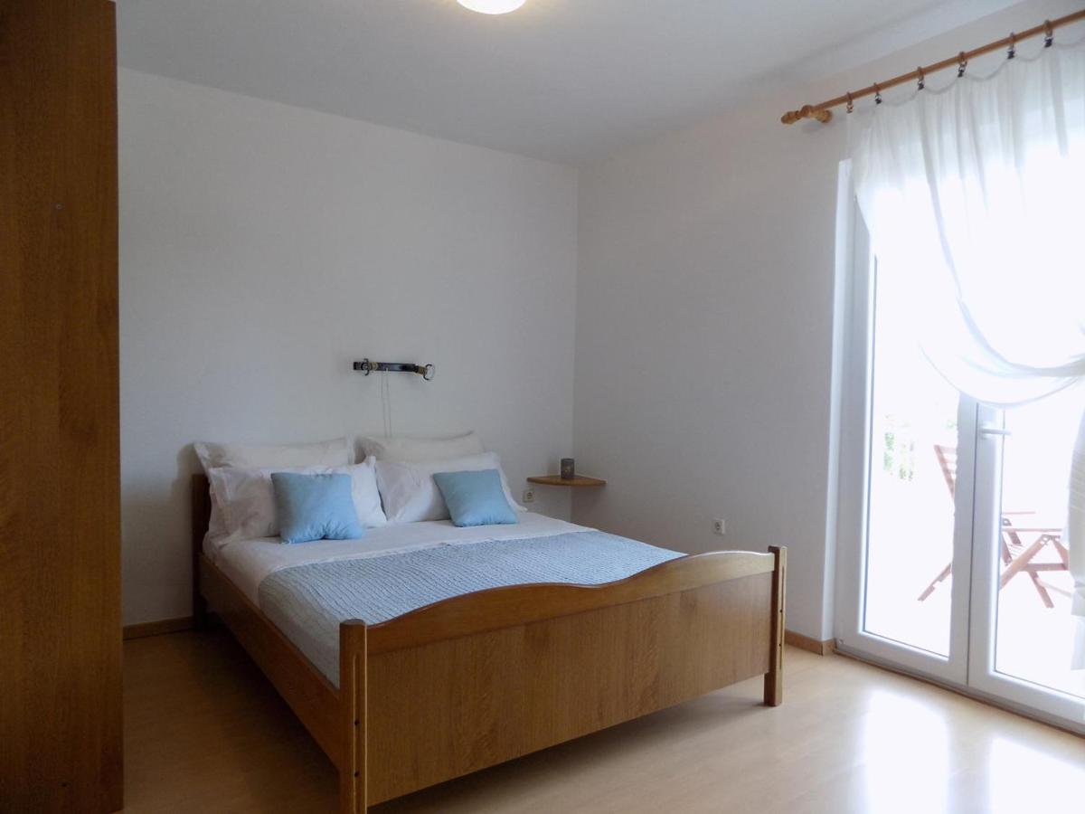 Margareta Apartment Sveti Ivan Dobrinjski ภายนอก รูปภาพ