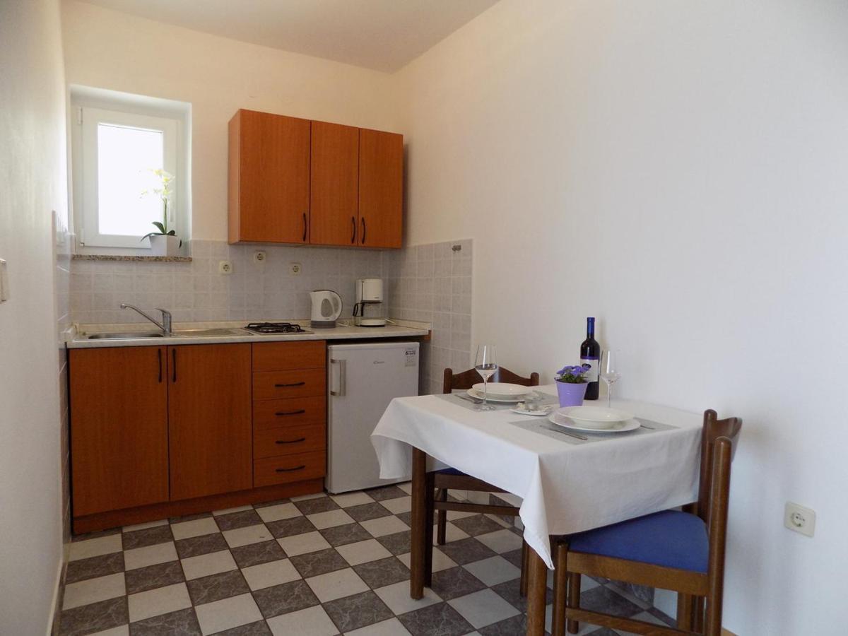 Margareta Apartment Sveti Ivan Dobrinjski ภายนอก รูปภาพ