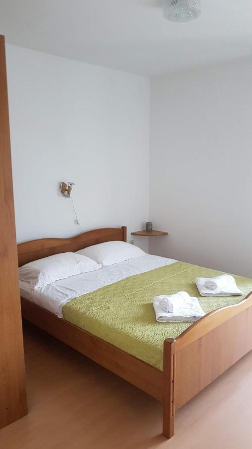 Margareta Apartment Sveti Ivan Dobrinjski ภายนอก รูปภาพ