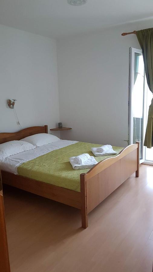 Margareta Apartment Sveti Ivan Dobrinjski ภายนอก รูปภาพ