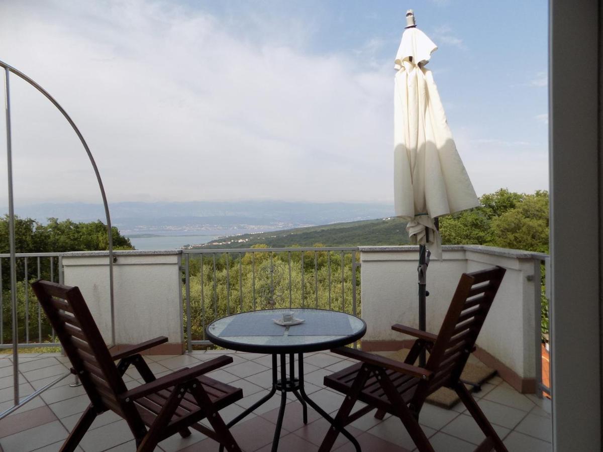 Margareta Apartment Sveti Ivan Dobrinjski ภายนอก รูปภาพ